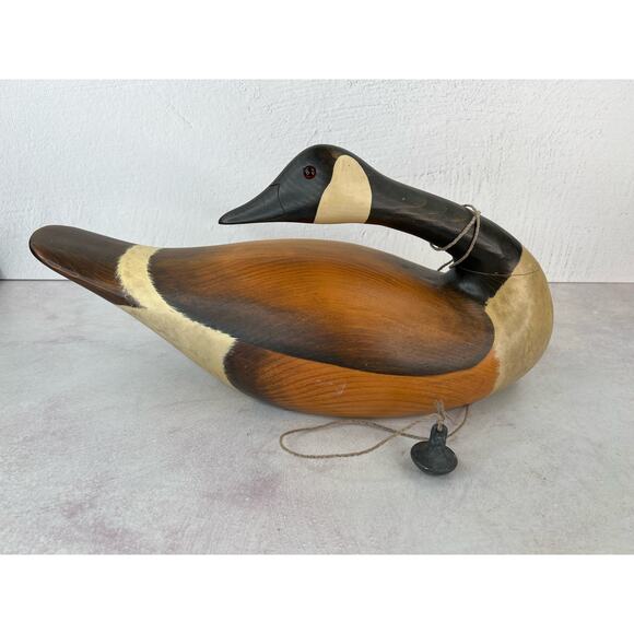 Big Sky Carvers Wooden Canadian Goose Hand-carved by Linda Williams/ 16” long‎ - Picture 1 of 11